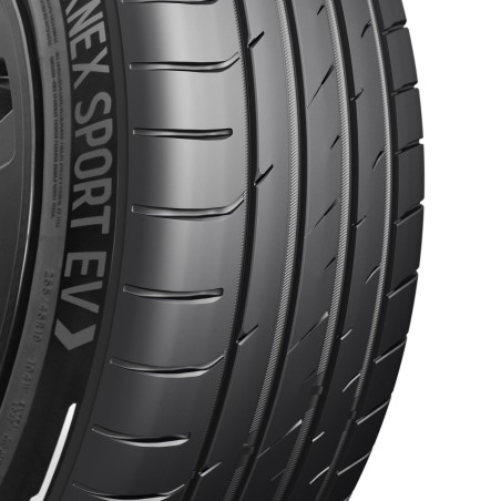 245/50R18 104Y XL XNEX SP EV