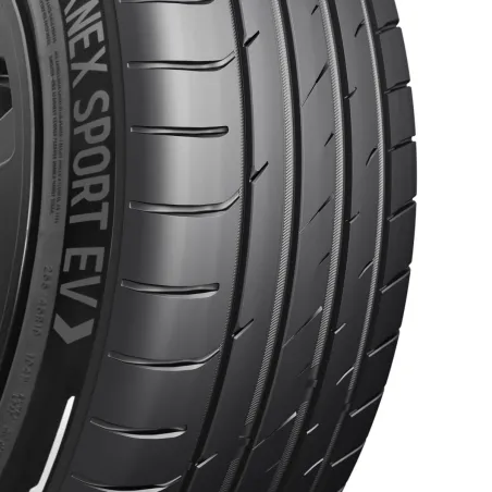 225/45R18 95W XNEX SP EV VELVET SIDE SILENT-TECH